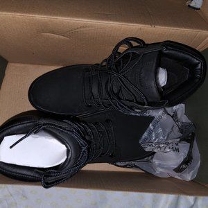 Timberland Boots! Brand new great deal!!! Make an offer!!!